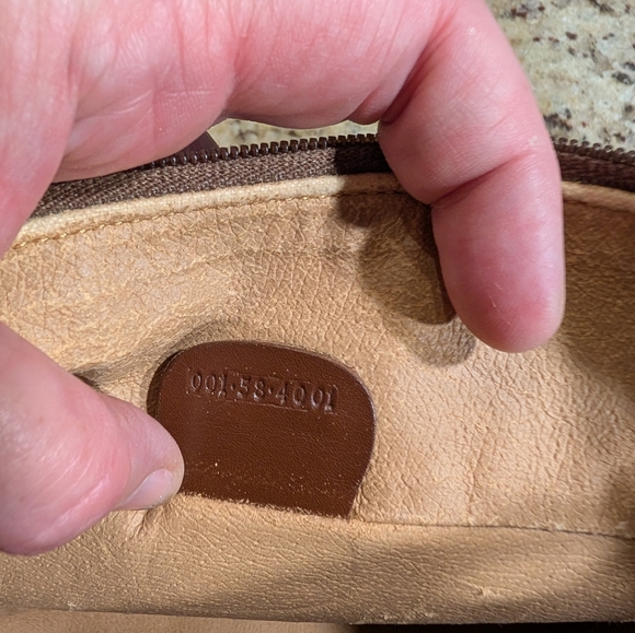 GUCCI Vintage Brown Monogram Crossbody Bag ๐ - Picture 7 of 11